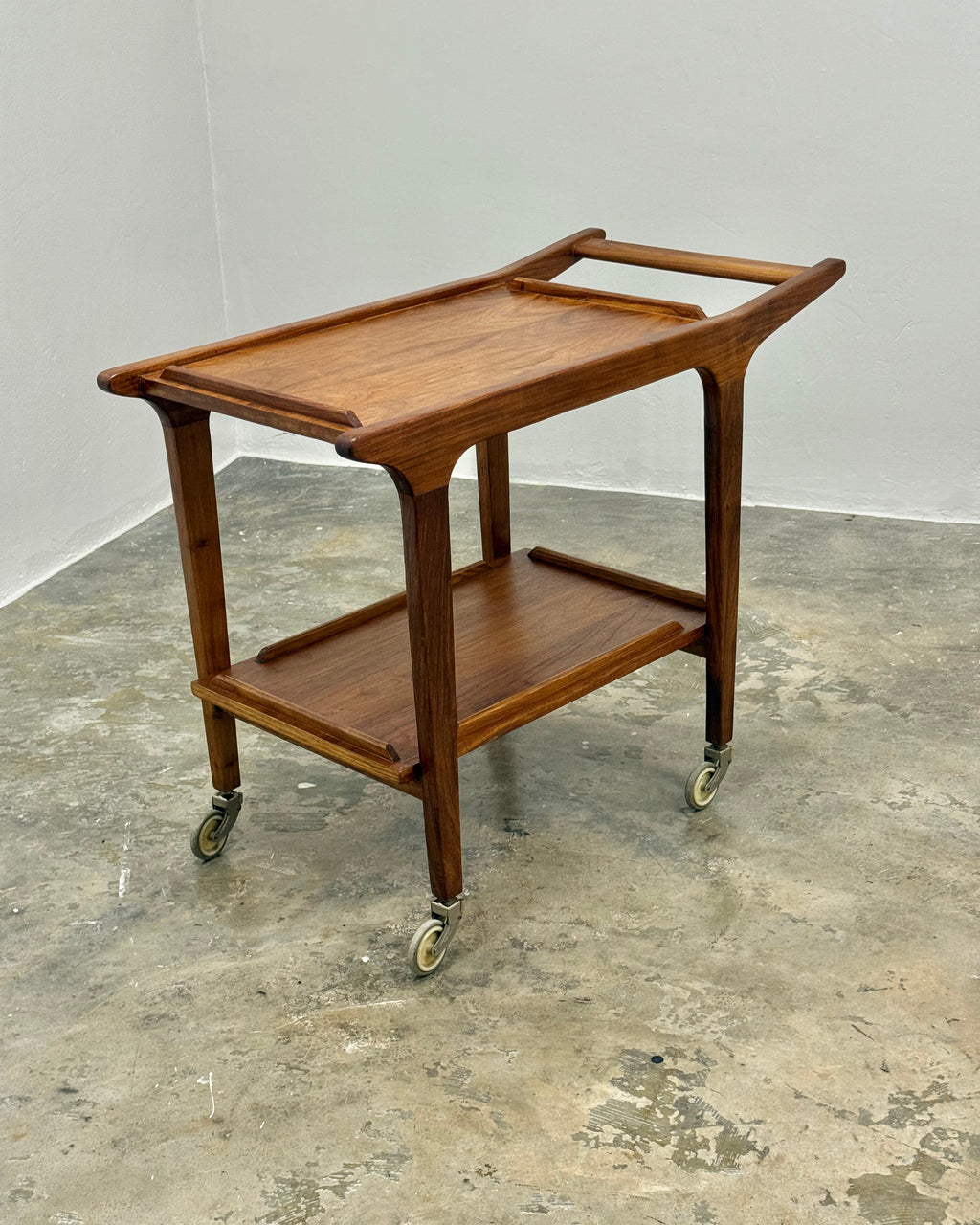 DANISH STYLE MID-CENTURY DRINKS TROLLEY