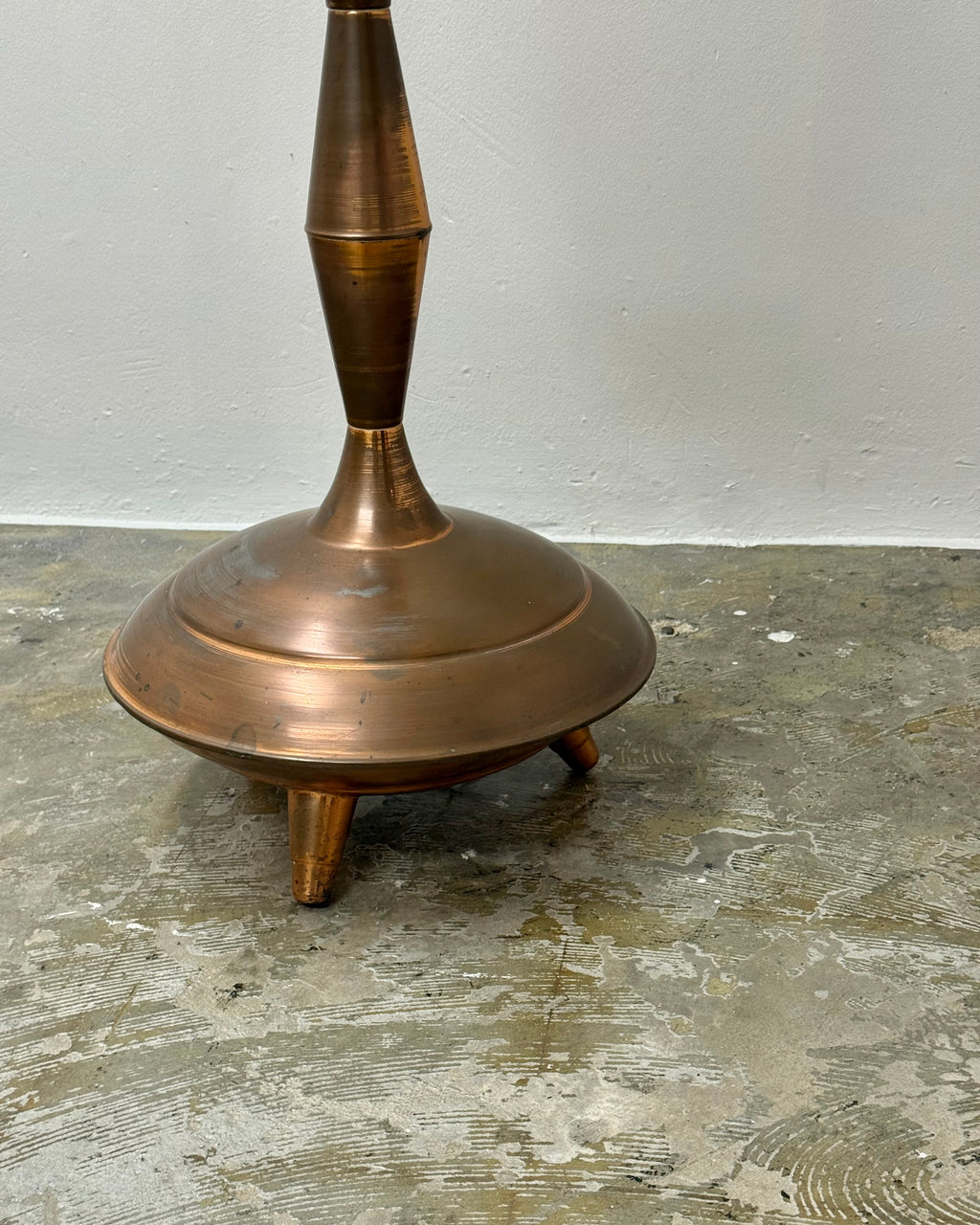 MCM COPPER FLOOR LAMP