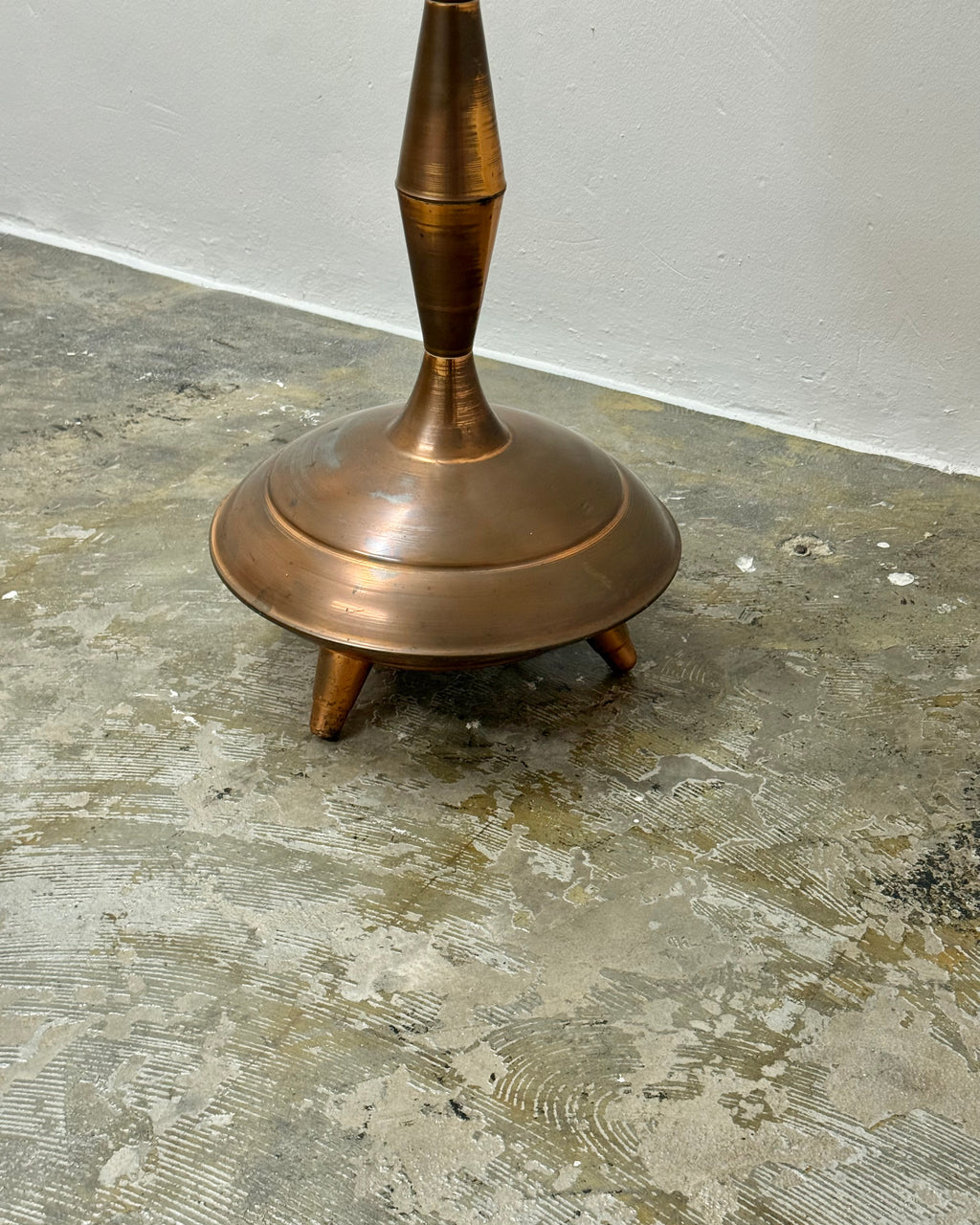 MCM COPPER FLOOR LAMP