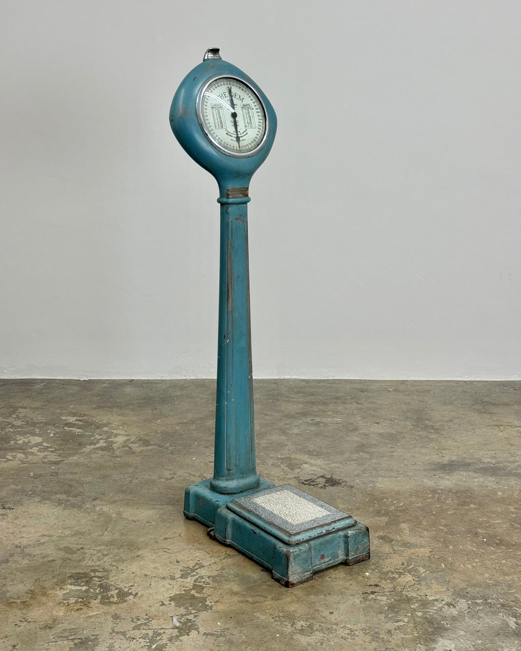 20th CENTURY LOLLIPOP SCALE