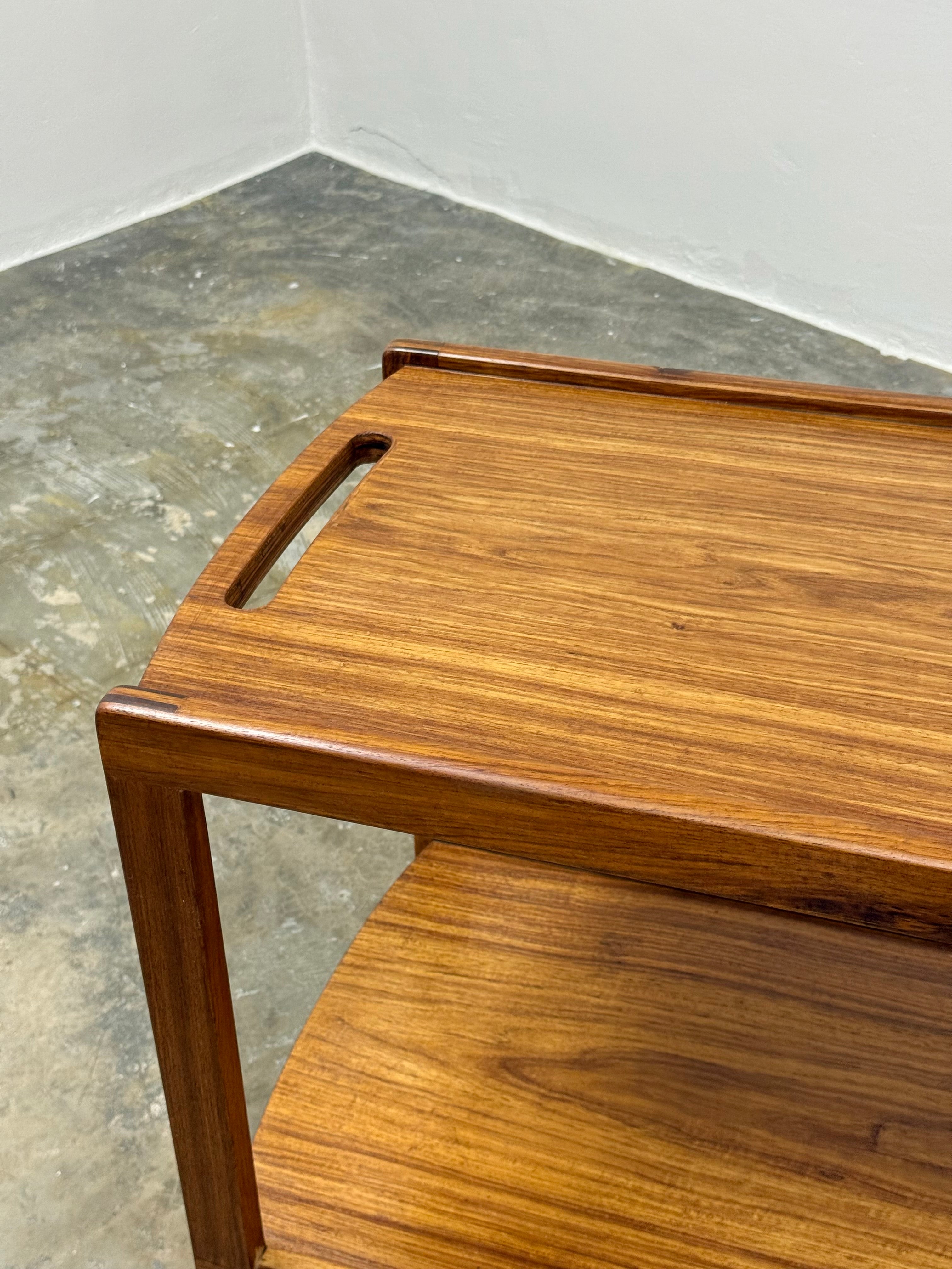 VINTAGE KIAAT DRINKS TROLLEY