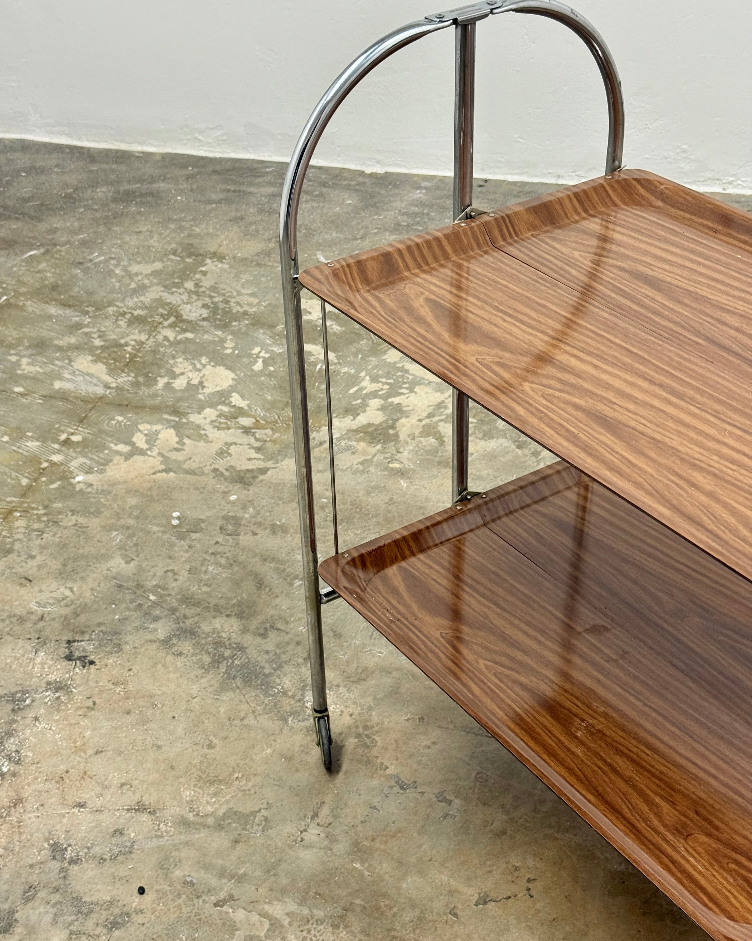 RETRO FOLDING DRINKS TROLLEY