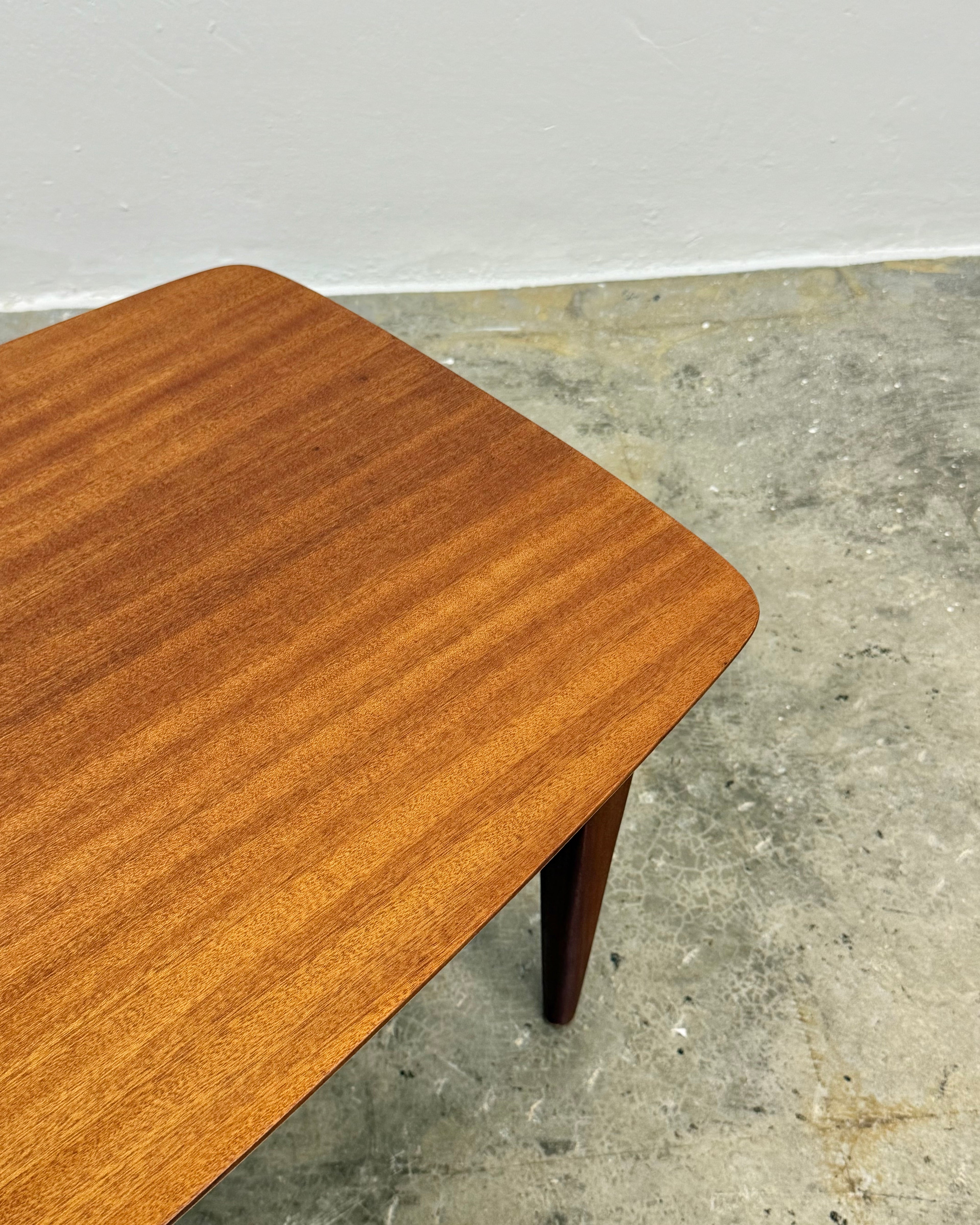 MID-CENTURY COFFEE TABLE