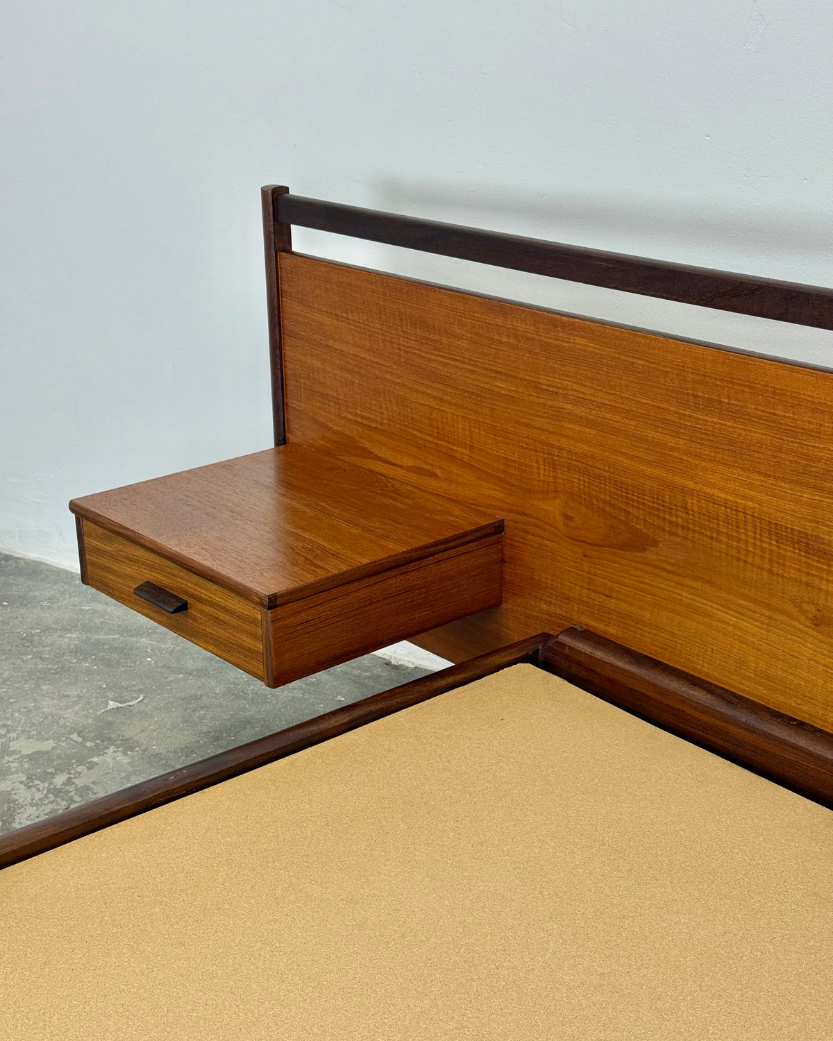 MID-CENTURY DOUBLE HEADBAORD WITH ATTACHED PEDESTALS & BASE