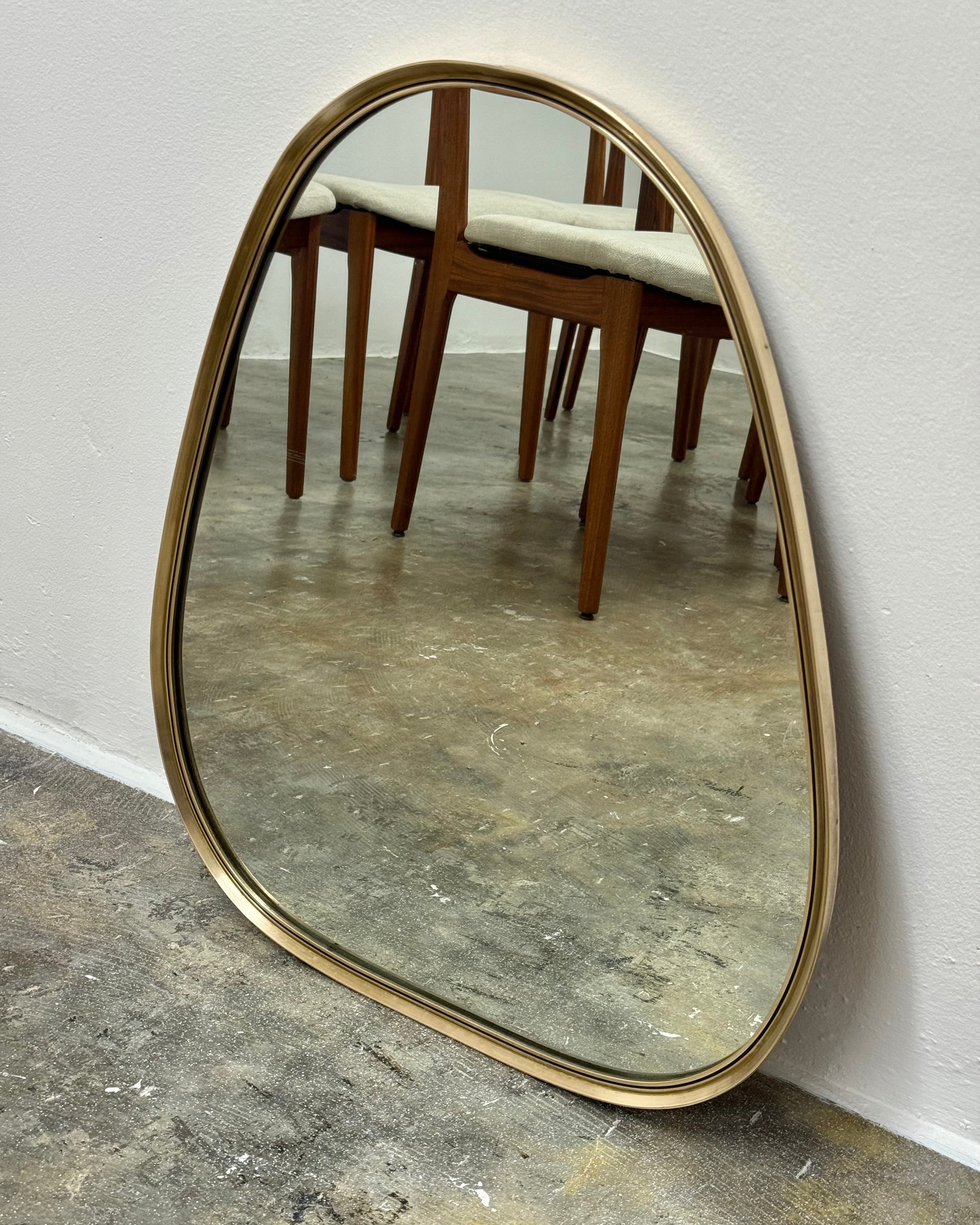RETRO BRASS FRAMED MIRROR