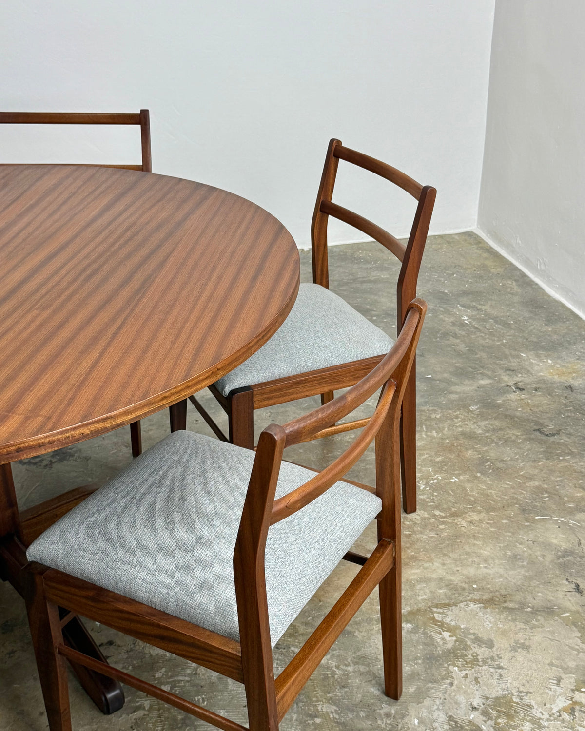 MID-CENTURY DINING SET BY DS VORSTER
