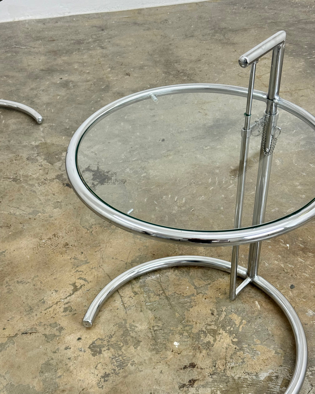 EILEEN GRAY STYLE ADJUSTABLE SIDE TABLE 1