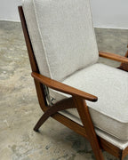 PAIR OF MID-CENTURY ARMCHAIRS