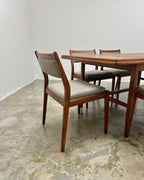 DS VORSTER DINING SET