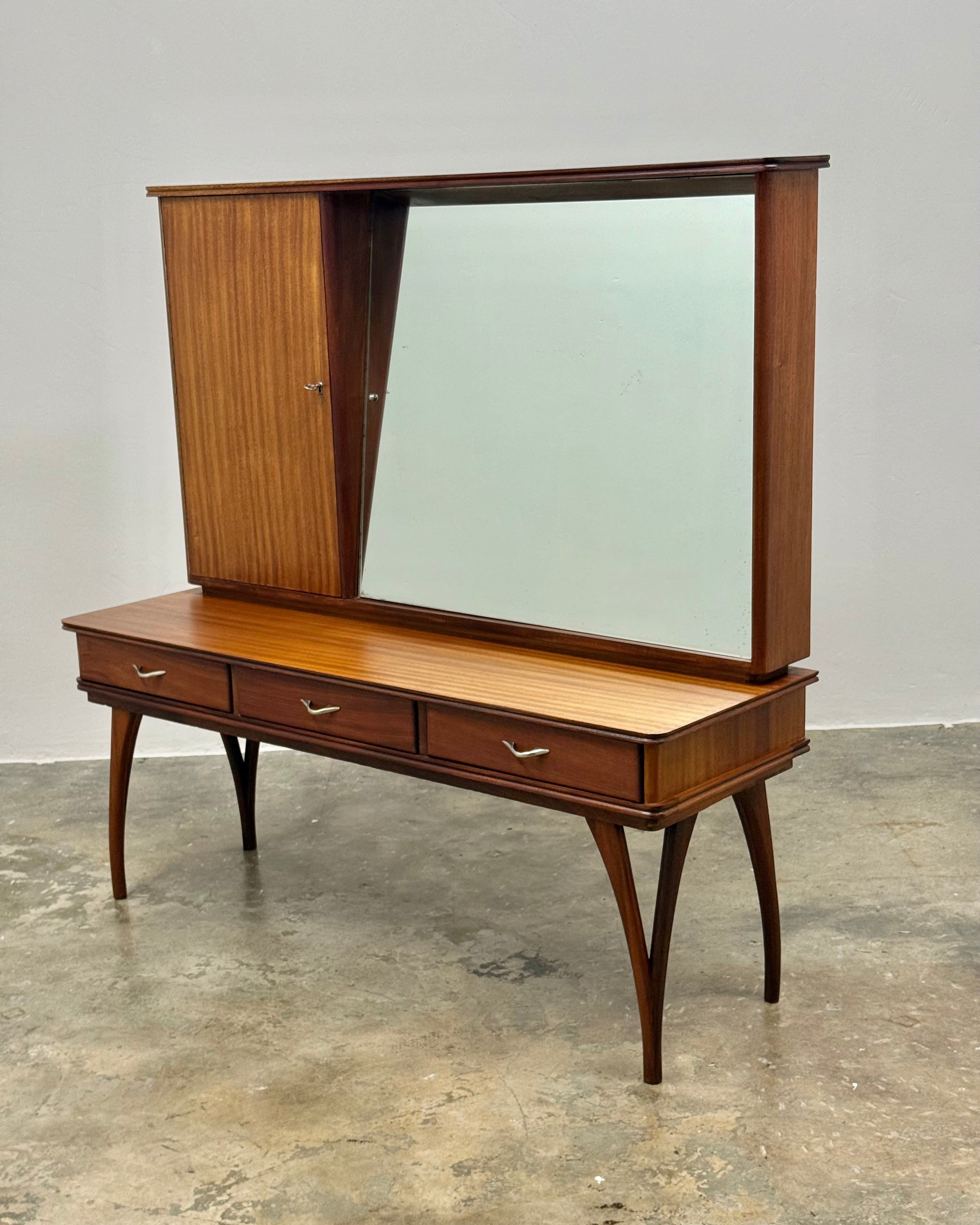 MID-CENTURY DRESSING TABLE BY DS VORSTER