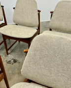 SET OF 8 x FRYSTARK DINING CHAIRS