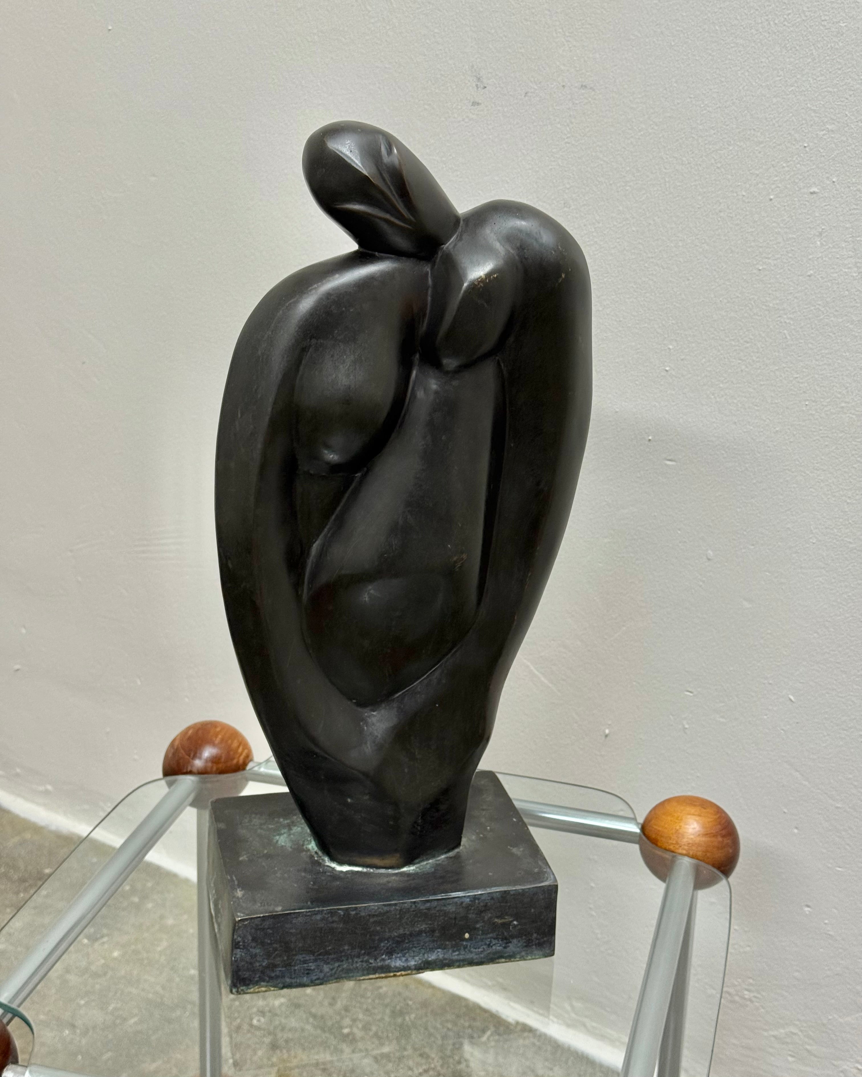 VINTAGE PATINATED BRONZE SCULPTURE