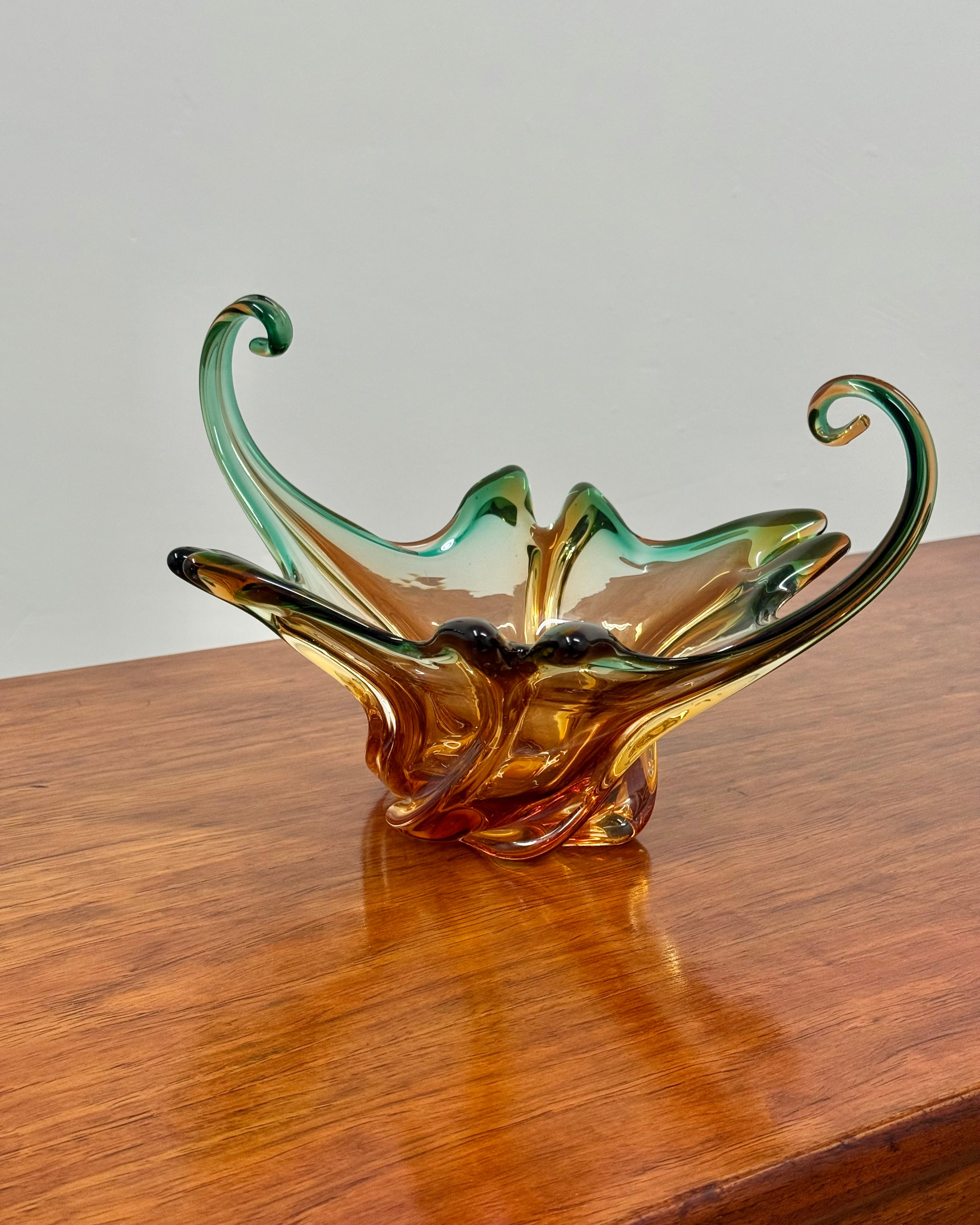 VINTAGE MURANO ART GLASS BOWL
