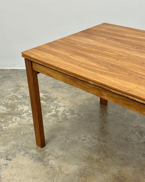 6 SEATER DINING TABLE BY NOVOCRAFT