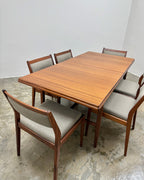 DS VORSTER DINING SET