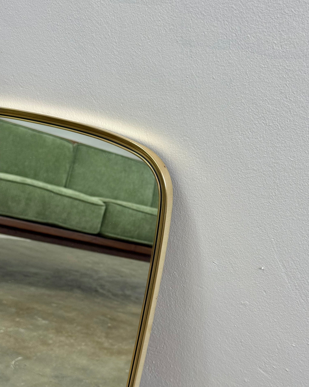 RETRO SOLID BRASS MIRROR