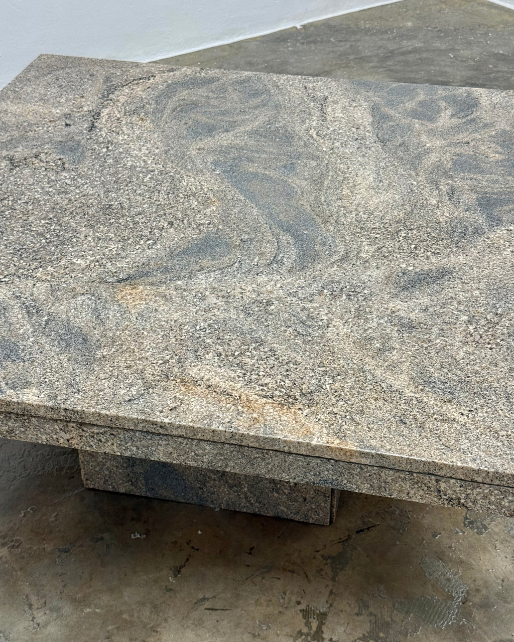 VINTAGE GRANITE COFFEE TABLE