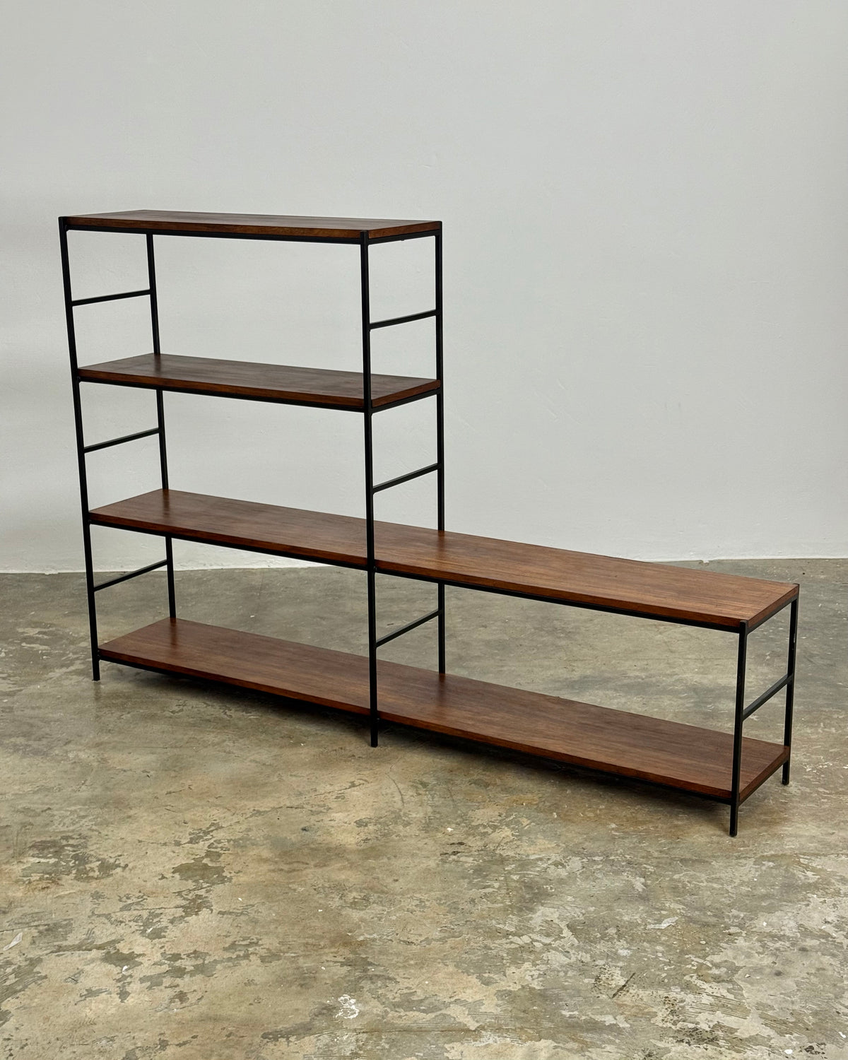 RETRO DISPLAY STAND / ROOM DIVIDER