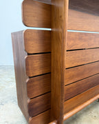 KIAAT BAR BY JOHN TABRAHAM