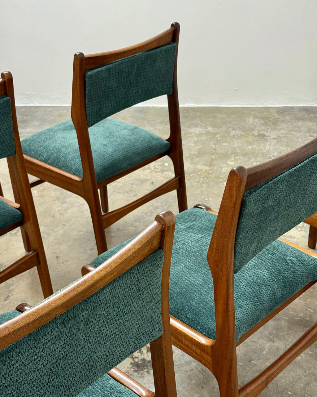 6 x MID-CENTURY DINING CHAIRS BY DS VORSTER