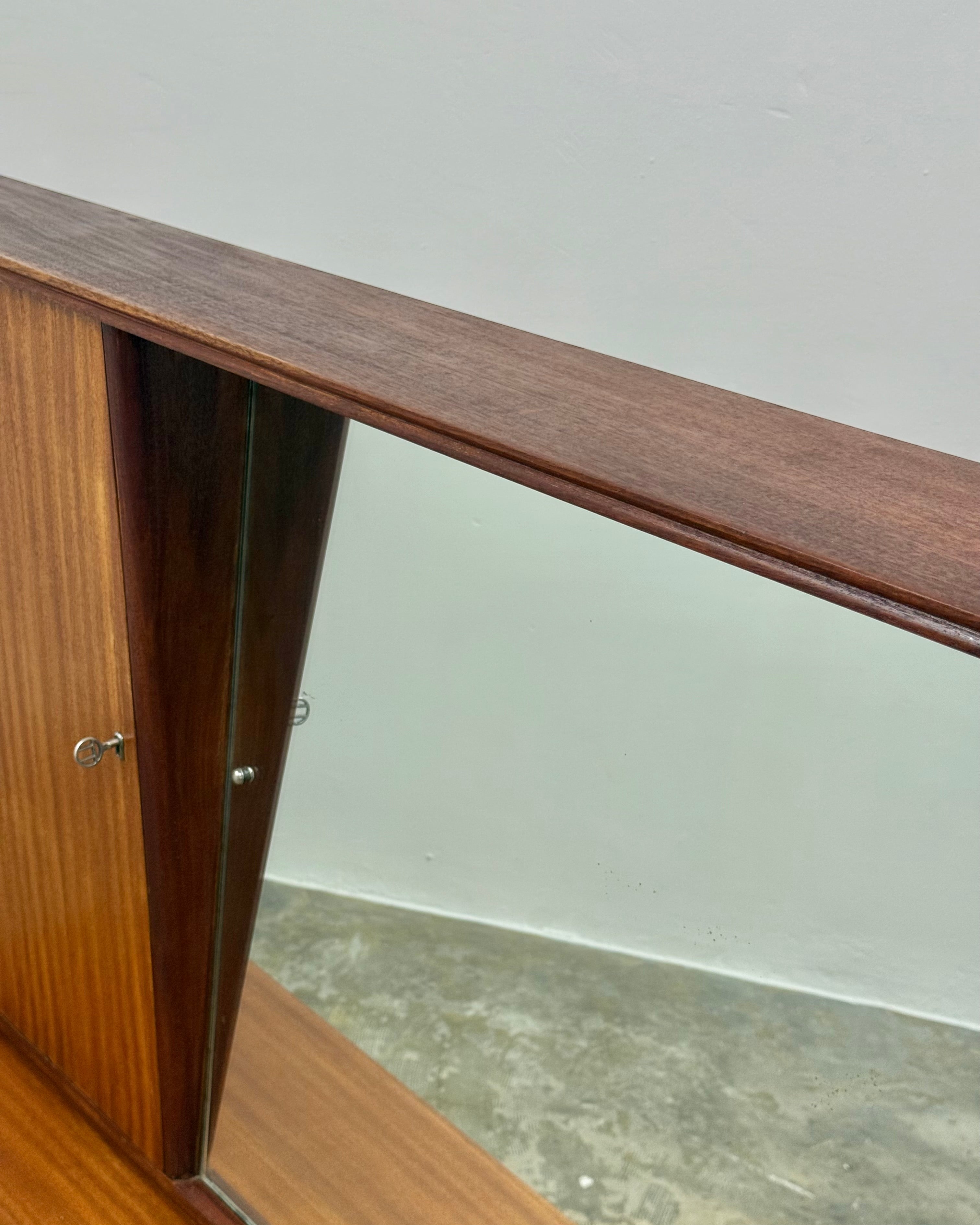 MID-CENTURY DRESSING TABLE BY DS VORSTER