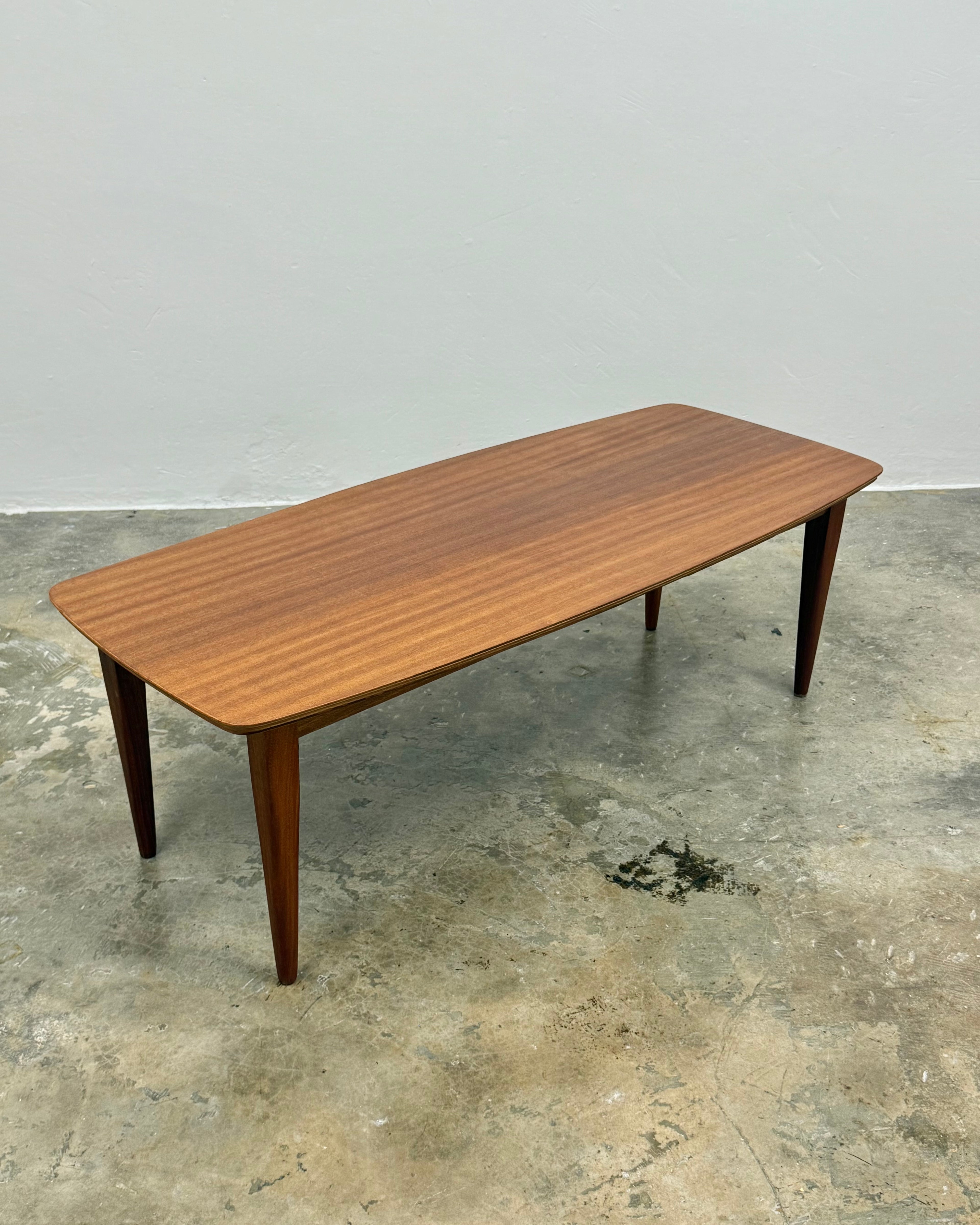 MID-CENTURY COFFEE TABLE
