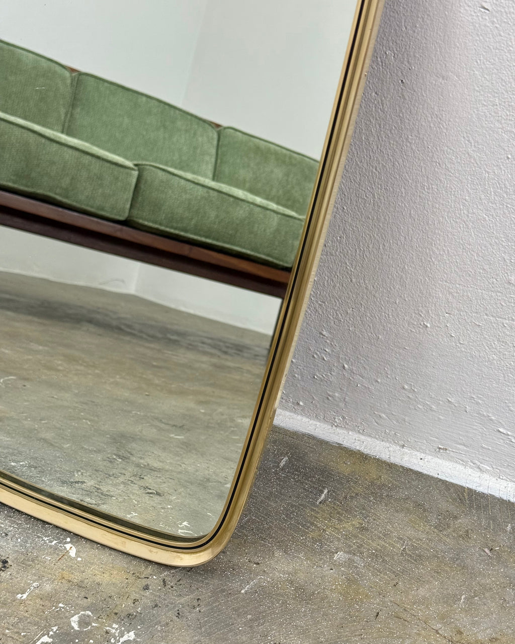 RETRO SOLID BRASS MIRROR