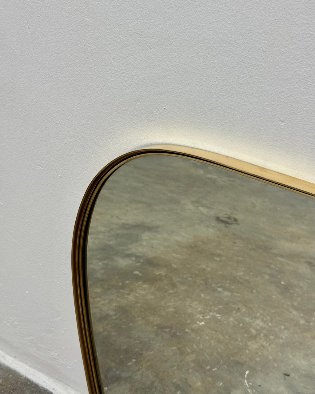 RETRO BRASS FRAMED MIRROR