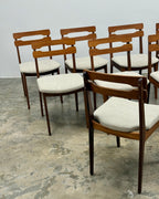 SET OF 8 MID-CENTURY DINING CHAIRS IN TEAK