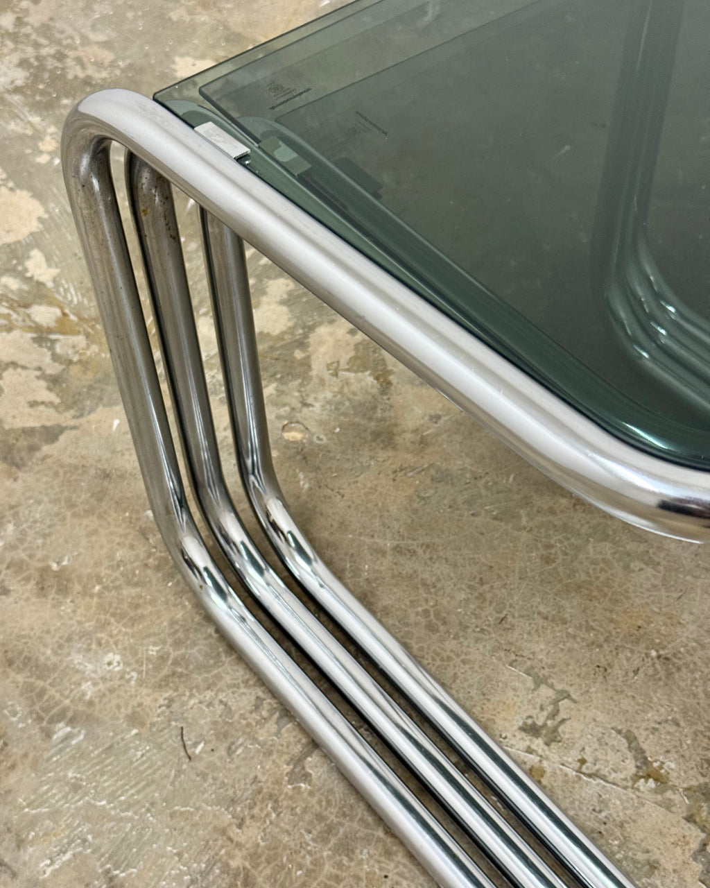 RETRO SET OF 3 CHROME NESTING TABLES