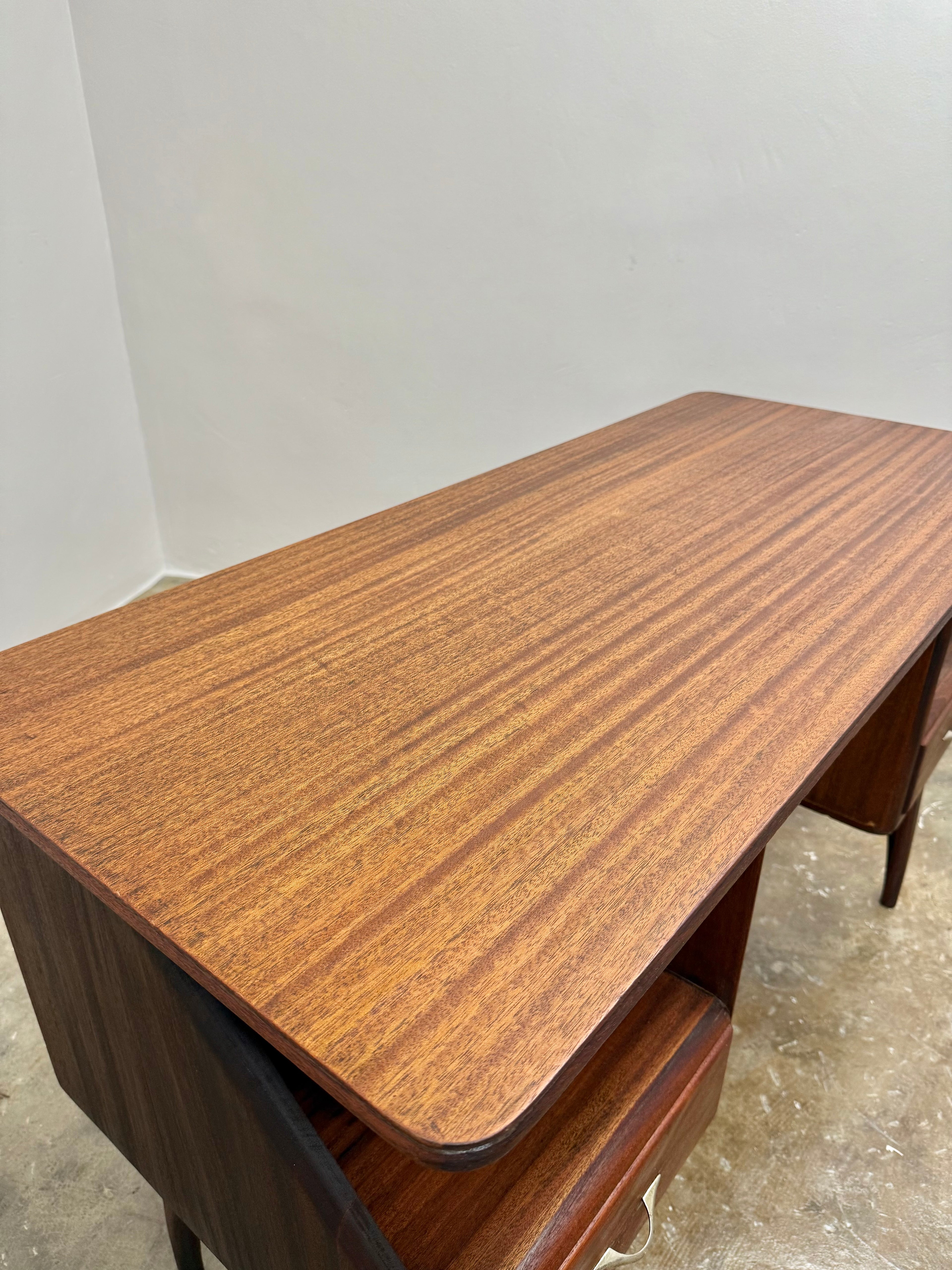 DS VORSTER DESK / DRESSER