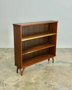 MID-CENTURY BOOKSHELF