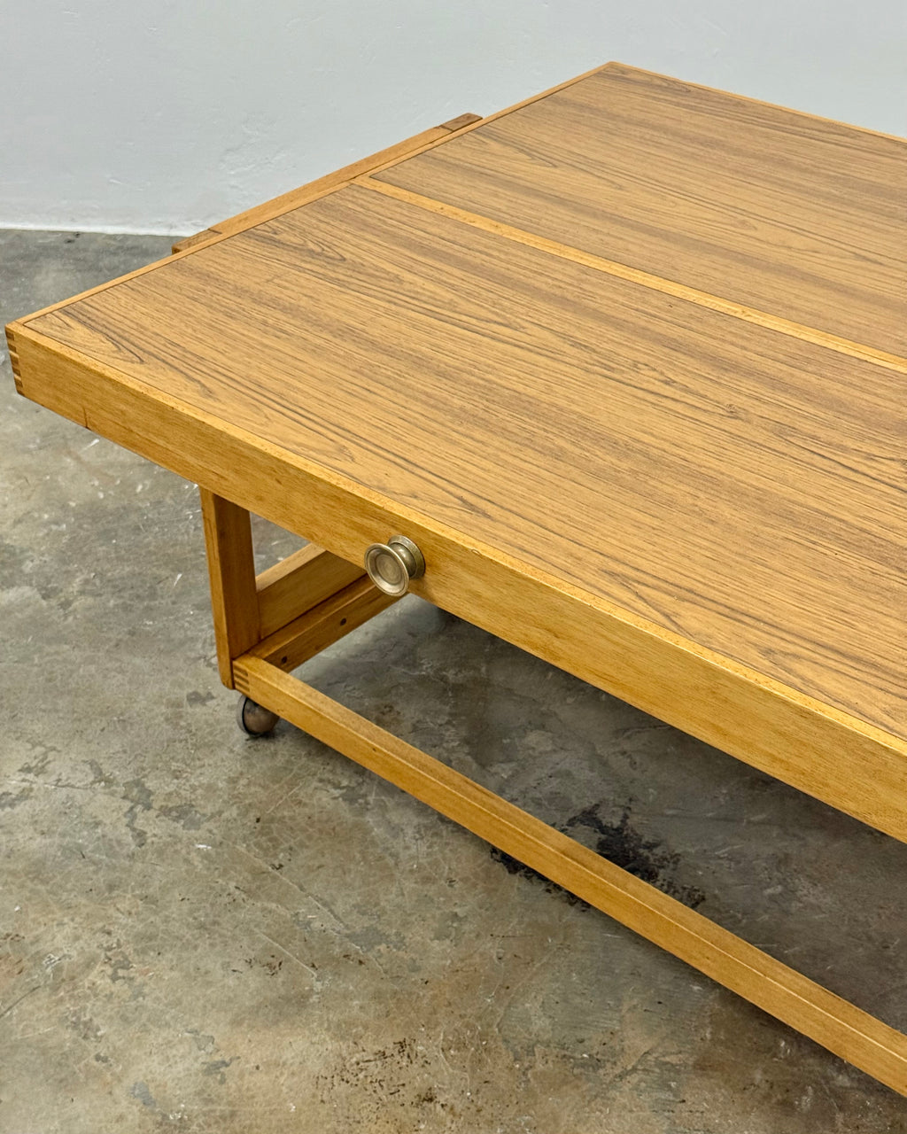 MID-CENTURY METAMORPHIC DRINKS TROLLEY