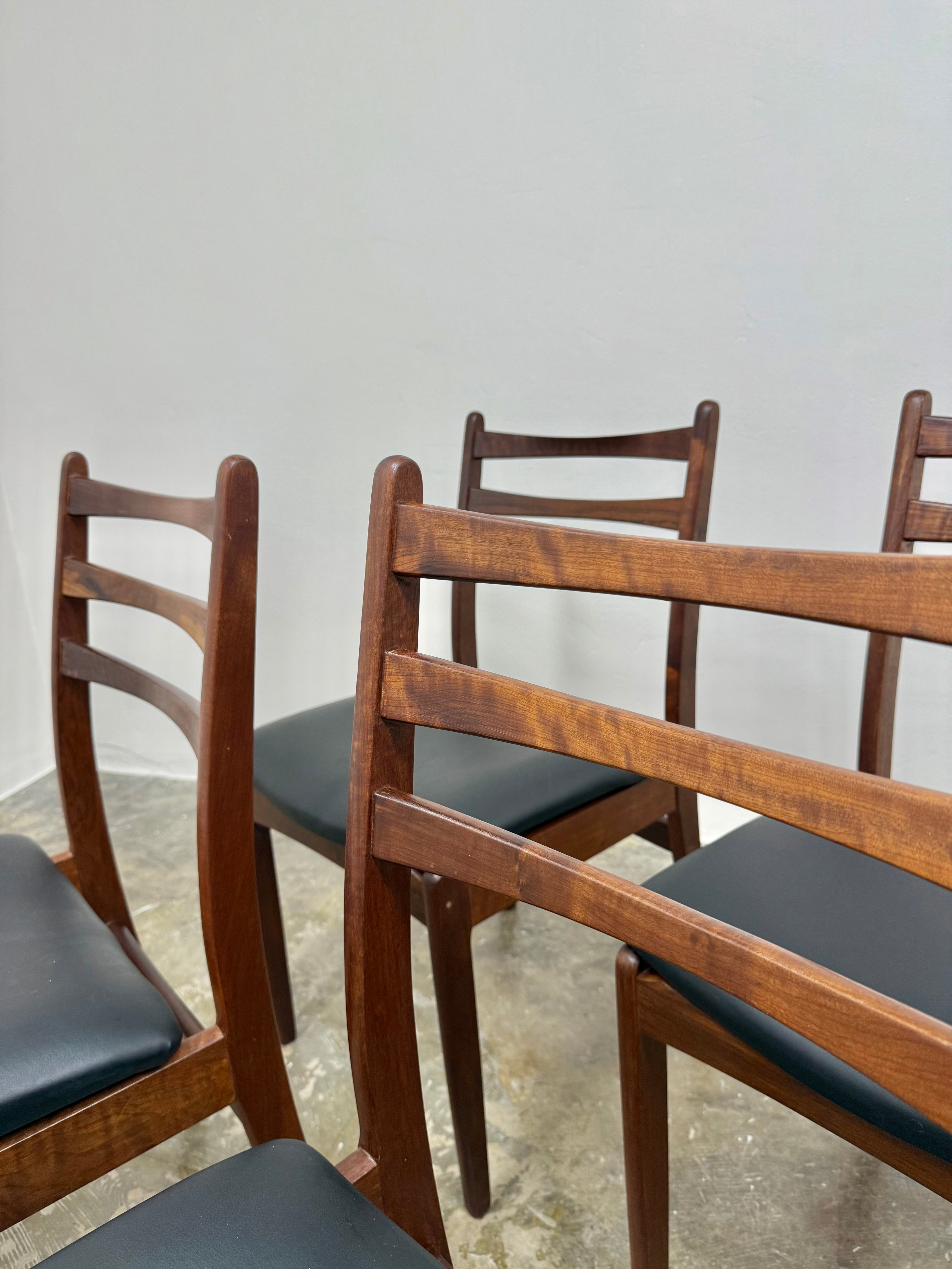 8 x DS VORSTER DINING CHAIRS